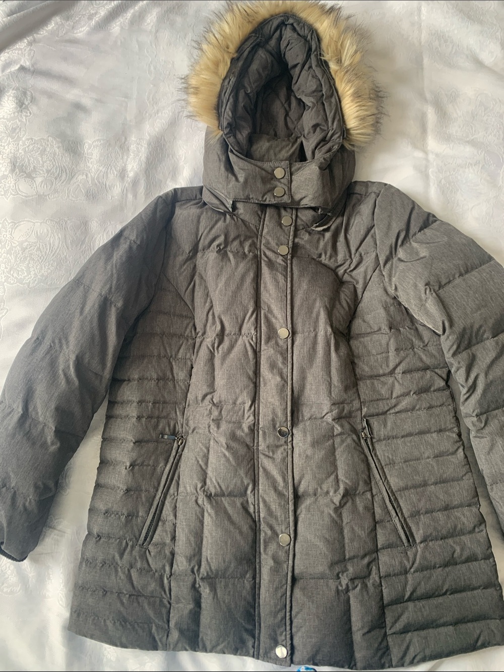 Women's Quilted Puffer Jacket - Charcoal